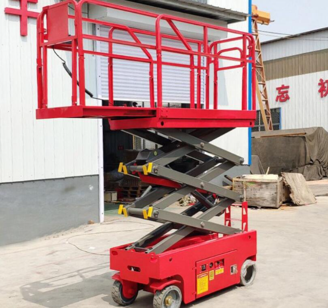 乃东移动剪叉式升降机